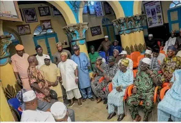 Ojora of Ijora Dethrones Six Chiefs for Attending Labour Party Event Without Consent